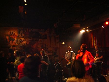 Kyssi en concert à l'Êntrepot 15 octobre 2007